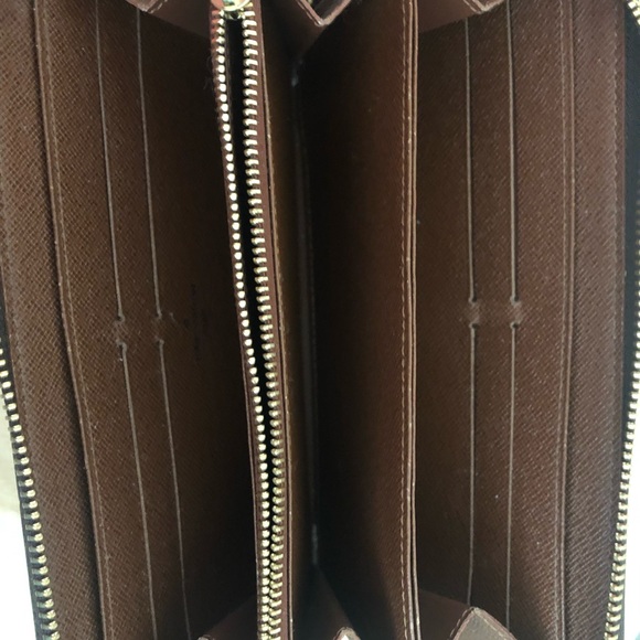 Louis Vuitton Zippy Wallet - Picture 4 of 7